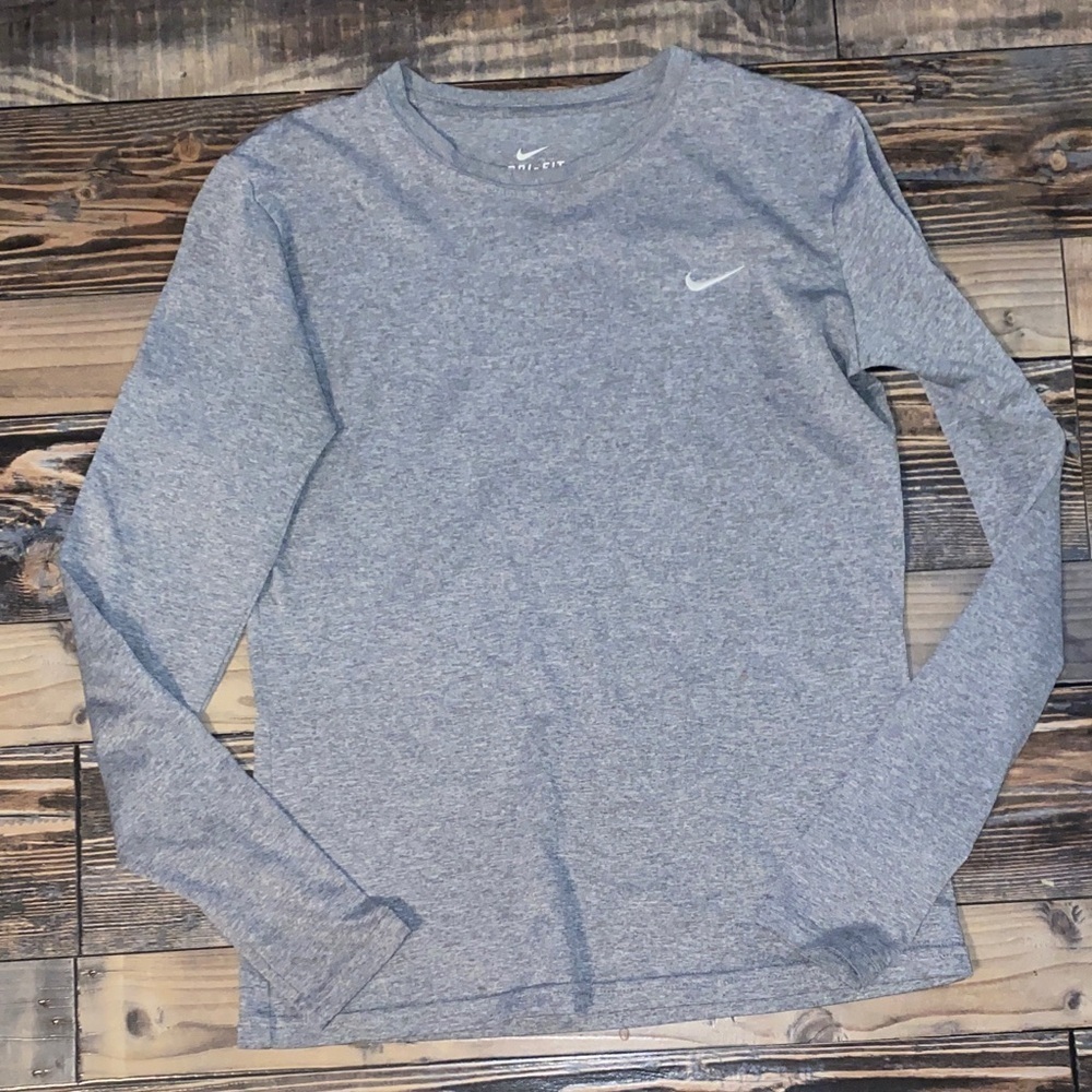 Nike Heather Gray Nike Long Sleeve Tee size small